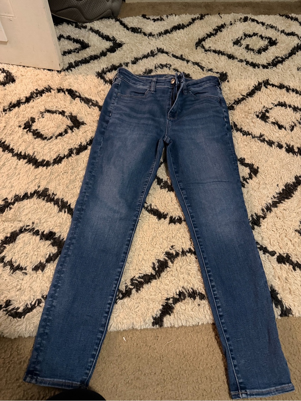 American Eagle Outfitters Dark Blue Skinny Jeans